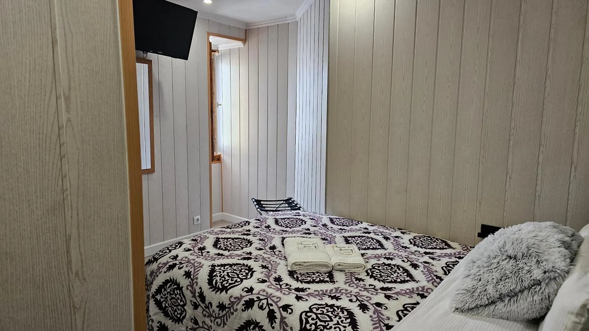 Charme Da Graca - Guest House Lisbon