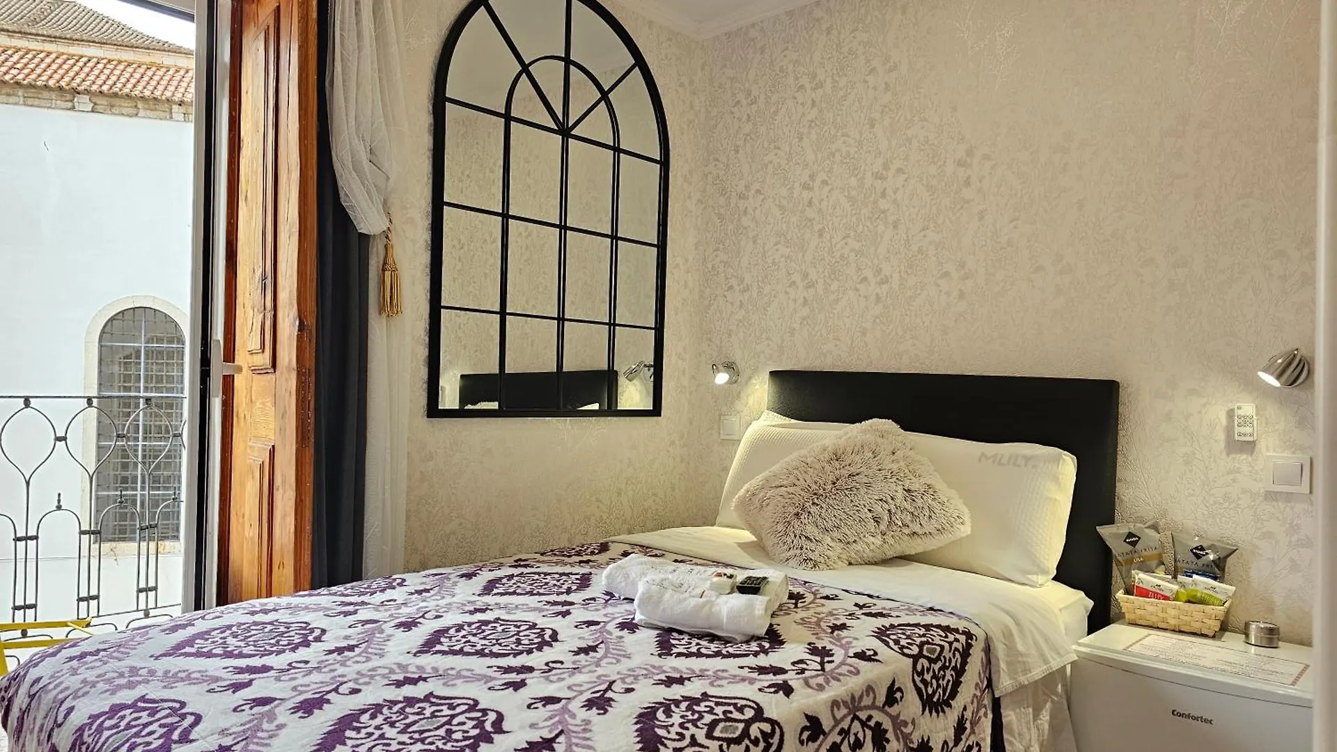 Charme Da Graca - Guest House Lisbon 2*,  Portugal